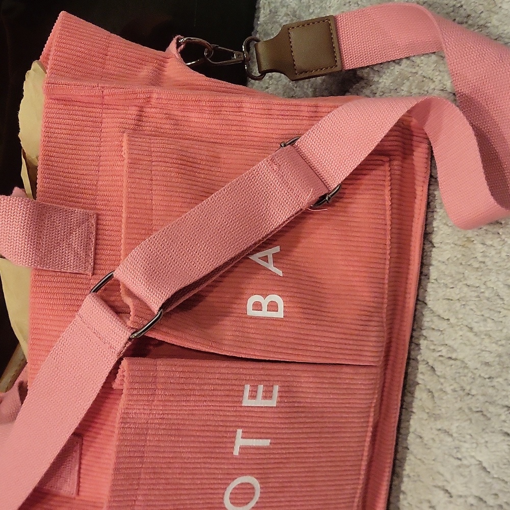Ribbed Pink Tote Bag - Picture 8 of 11